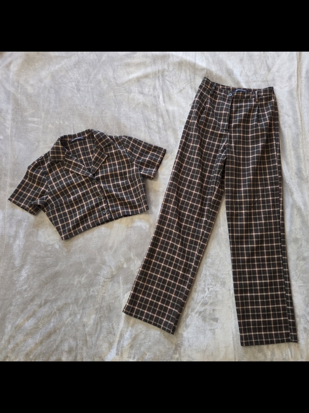 Brandy Melville - Two-Piece Plaid Set, Green Brown & Cream Cropped Shirt + Pants